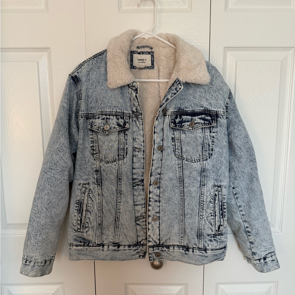 Forever 21 Sherpa Denim Jean Jacket Women's Size Medium So Soft Pockets Fur Fall